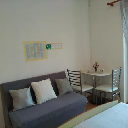And Markov Apartman *