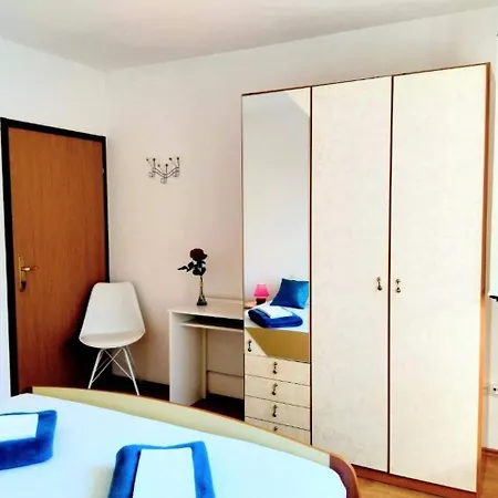 And Markov Apartman Rovinjsko Selo