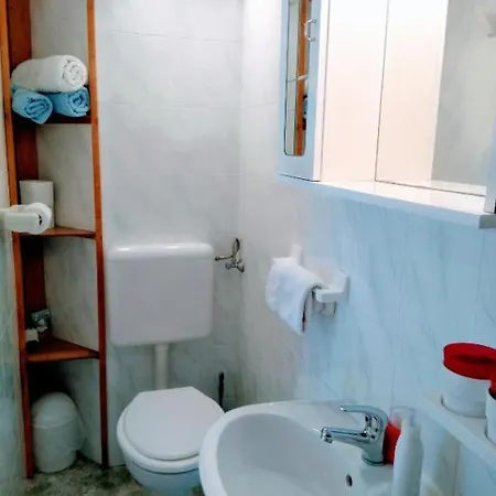 And Markov Apartman Rovinjsko Selo