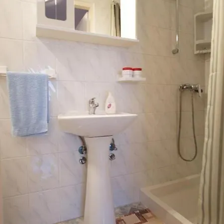 And Markov Apartman Rovinjsko Selo